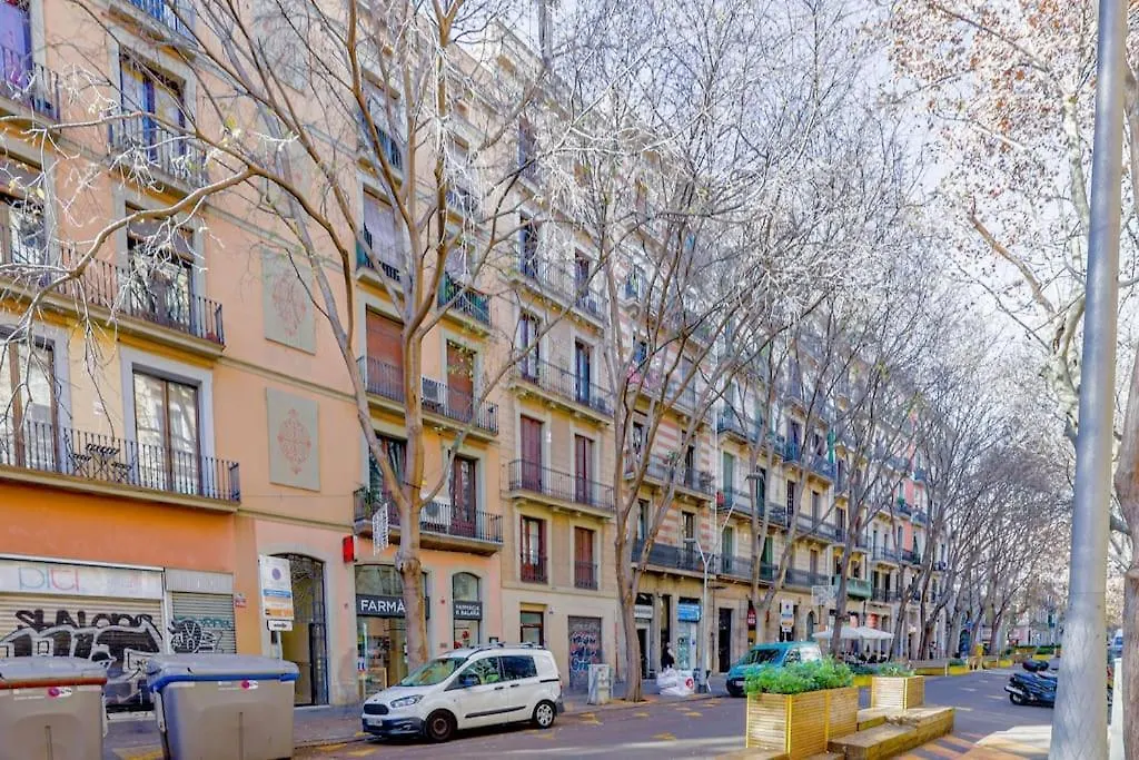 Alcam Books B Apartment Barcelona